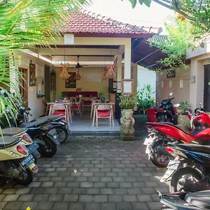  Villa Ratna Indonésie