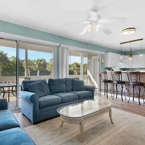 https://cozy-condo-in-the-middle-of-destin.panamacity-beachhotels.com